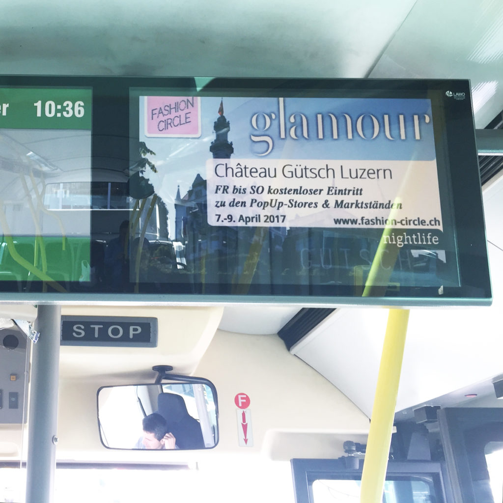 Screen-Bus-Werbung